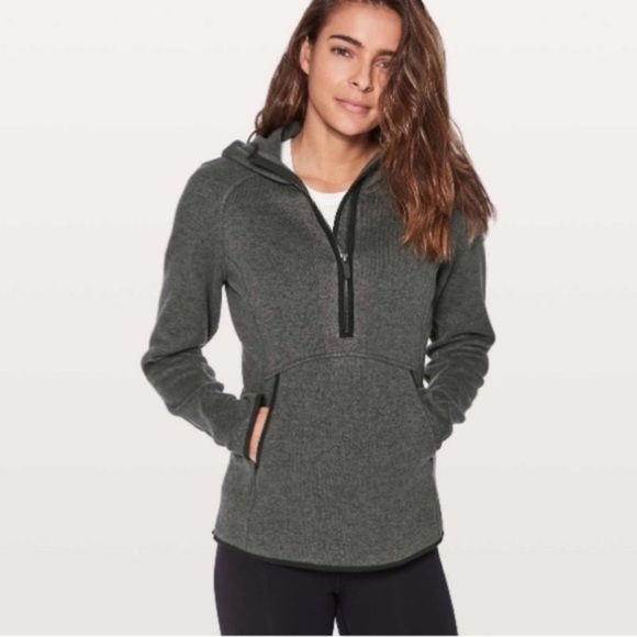 lululemon athletica Tops - Lululemon Fleece & Thank You Pullover in Heathered Black / Black size 6